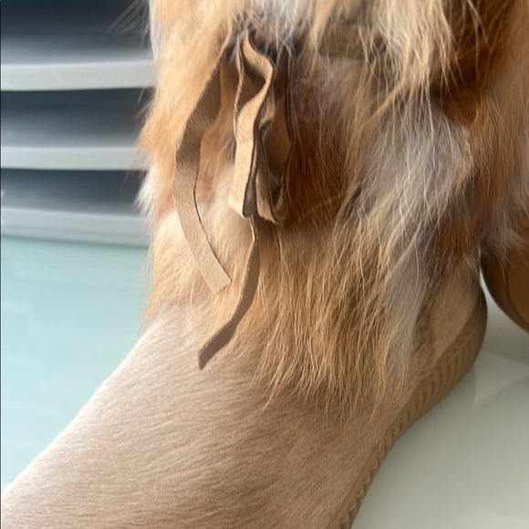 Pajar Tan Faux Fur Trim Lace-Up Ankle Boots - Picture 6 of 7